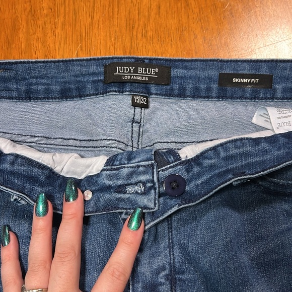 Judy Blue Tummy Control Skinny Jeggings - Picture 3 of 3